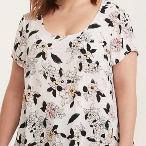 torrid Tops - Torrid Floral Blouse